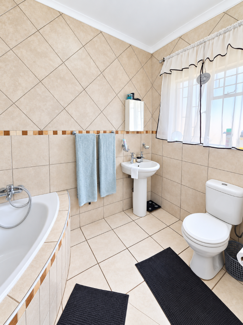3 Bedroom Property for Sale in Songloed North West